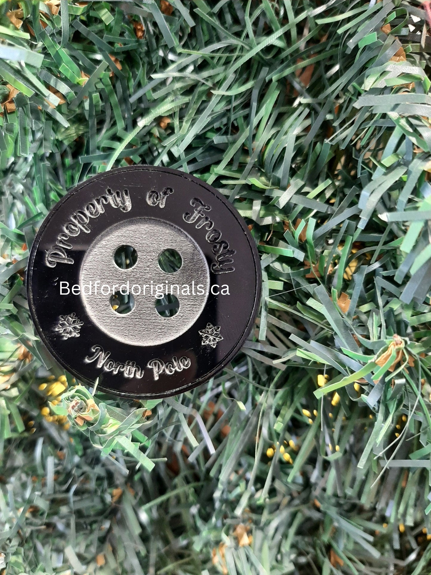 Santa and Frosty Buttons