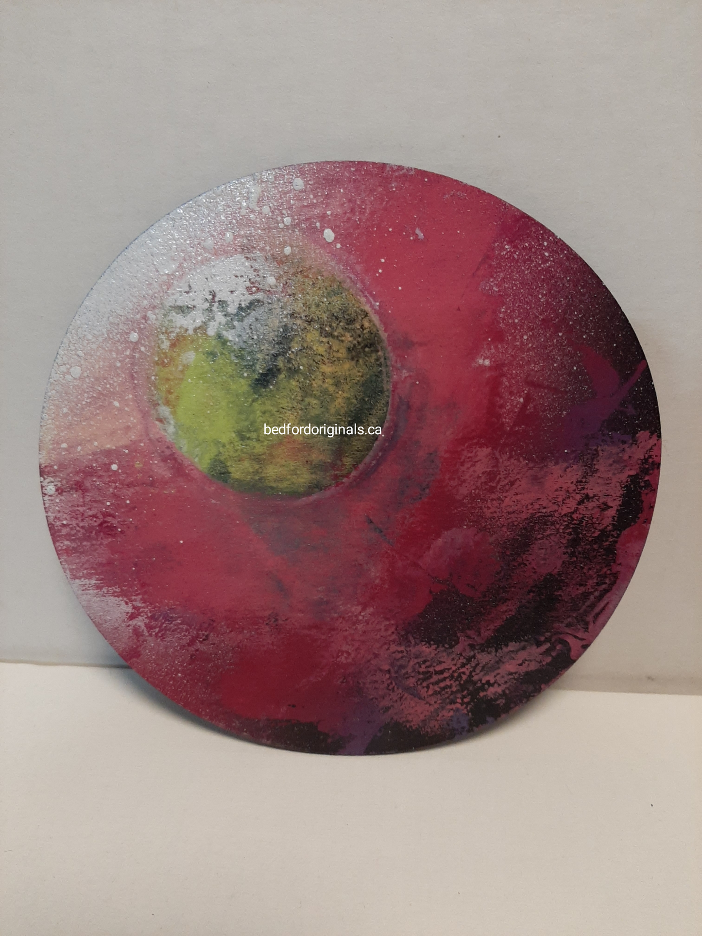 Spray Paint Planets