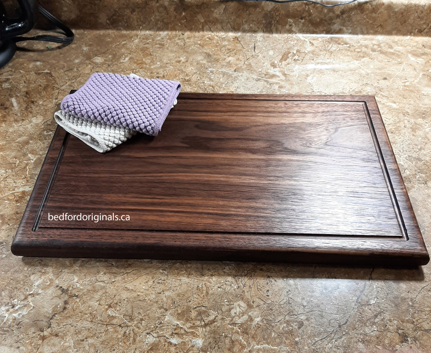 Cutting Board - Walnut Wood